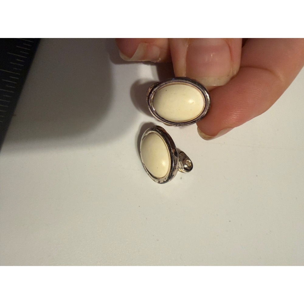 Monet Vintage Silver Tone Cream Cabochon Oval Clip On Earrings Mid Century Style